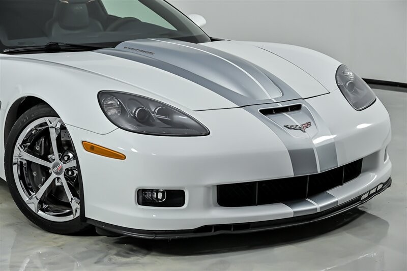 2013 Arctic White Chevrolet Corvette   | C6 Corvette Photo 3