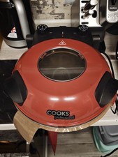 Cooks Professional Electric Stone Baked Pizza Oven Red barely used 