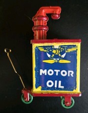 VINTAGE TOY MARX 1930s GAS STATION MOTOR OIL TIN LITHO CART