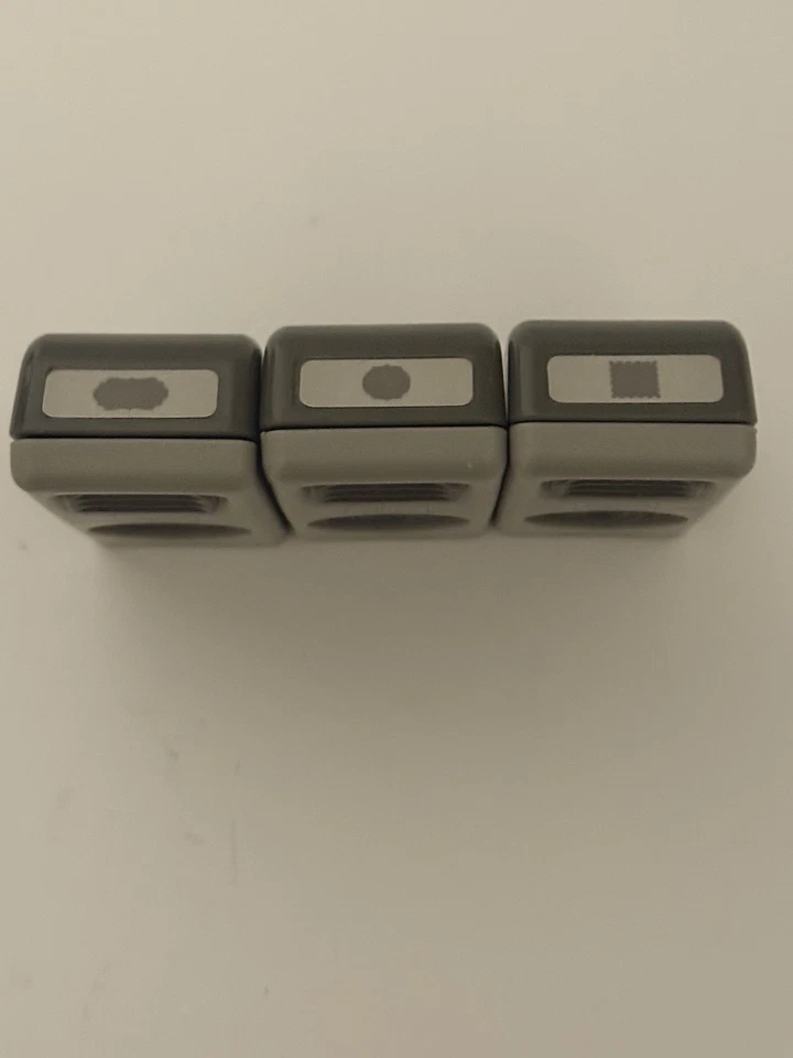 Stampin’ Up! Little Labels Paper Punch Pack - Image 3 of 3