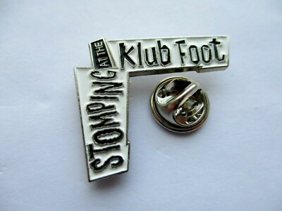 STOMPING AT THE KLUB FOOT PSYCHOBILLY METAL BADGE demented are go meteors