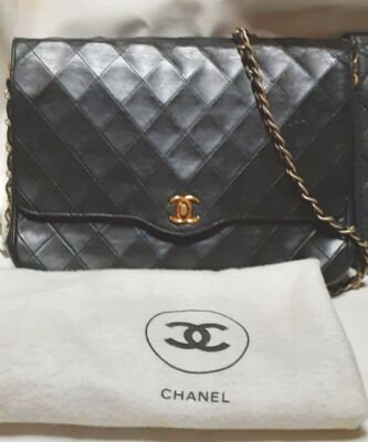 CHANEL vintage CHANEL vintage turn lock shoulder bag used