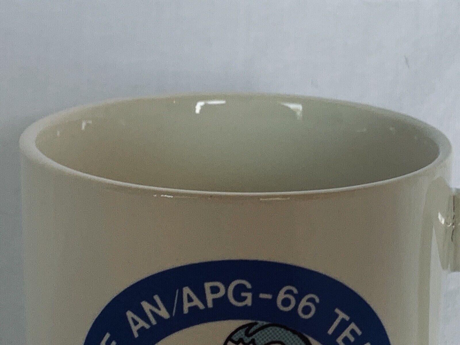 VTG MUG Westinghouse Radar AN/APG-66 Team Fighting Falcon Jet Wayne Ware 