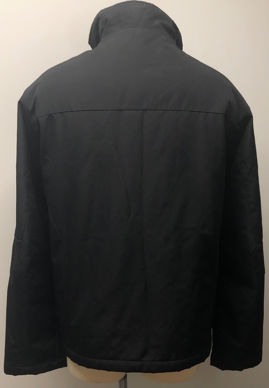 TUMI TECH BLACK SOFT SHELL LIGHTLY INSULATED DRES… - image 3