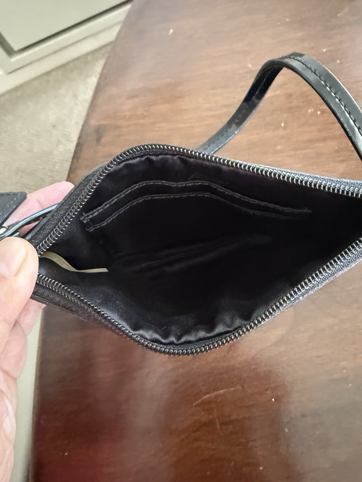 Coach Pouch - image 5