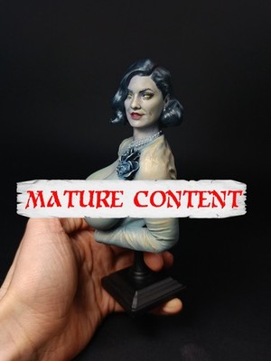 Lady Dimitrescu 16 bust  Oil painted Resin printed Custom Resident Evil figure