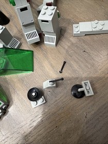Vintage Lego Alien Moon Walker Set 6940 Missing Pieces  Pls Read