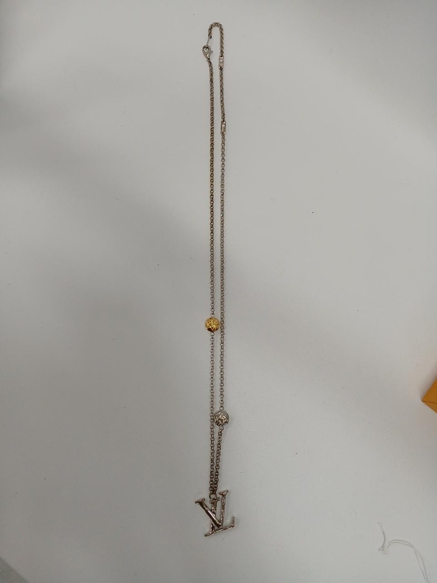 小物 LOUIS VUITTON ループ・ホーボー モノグラム｜ルイ・ヴィトン 公式サイト - M46311