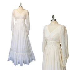 Gunne Sax Ivory Victorian Style Prairie Dress Size 11 M Vintage 70s Wedding