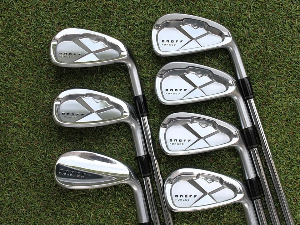 ONOFF FORGED 2013 Irons #5-9,Pw,Aw(7Clubs)/Dynamic Gold S200/Flex:Stiff - Image 2 of 4