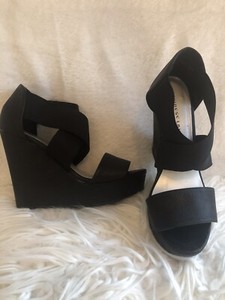 chinese laundry black wedges