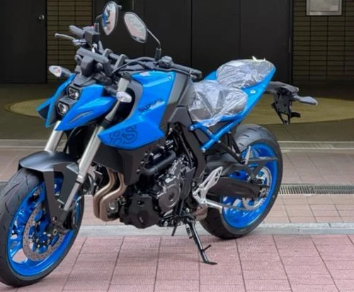 SUZUKI GSX-8S 2024 COVER,HEADLAMP,R (BLACK) BODY COLOR:YKV 51812-25L00-YKV - Picture 1 of 1