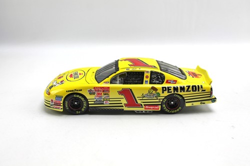 Action STEVE PARK #1 Pennzoil Looney Tunes 2001 Monte Carlo Clear Wndw Bank 1:24 - Picture 2 of 7