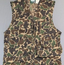 Vintage SafTbak Camouflage Hunting Vest Medium 38-40 Made in USA