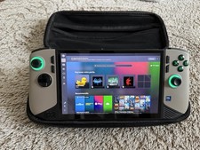 Msi Claw 8 AI + Comme Neuf, Trés Peu Utilisé, 2 TO + Clavier, Souris Et Housse