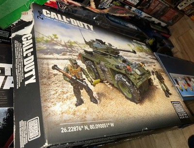 Mega Bloks DCL09 Call Of Duty APC Invasion 457 Piece NEW Unopened  w-damaged box