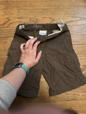 Boys Columbia Omni green Khaki shorts size 8 UV Sun Protector PFG Adjustable