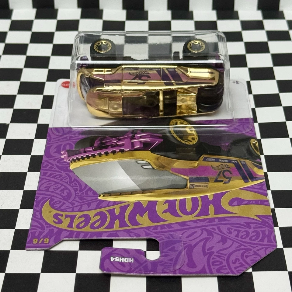 Hot Wheels Pearl & Chrome 57th Anniversary Baja Bison T5 CHASE EC - Image 4 of 4