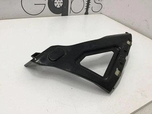 BMW 7 G11, G12 Kotflügelhalter vorne rechts 7357202 3.00 Diesel 195kw 32199849