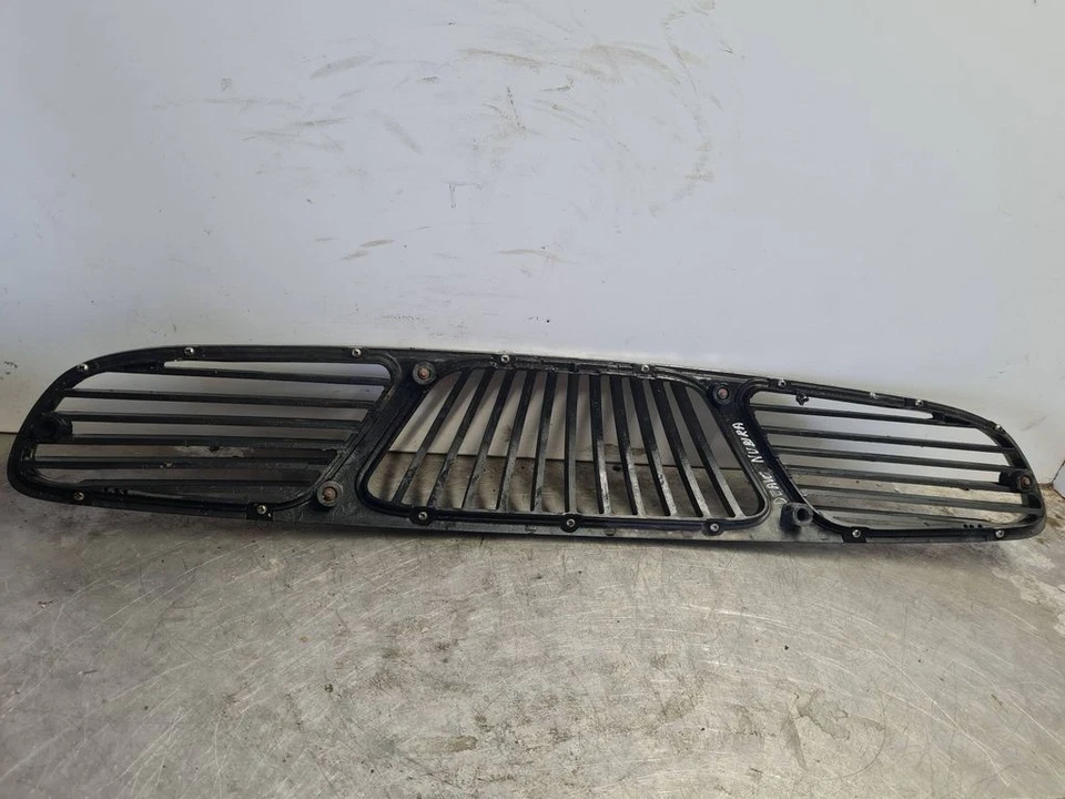 Parrilla delantera Daewoo Nubira 1999 ANY5299 Foto 2 de 2