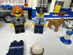 LEGO City Police Mobile Command Center - Incomplete - See Description