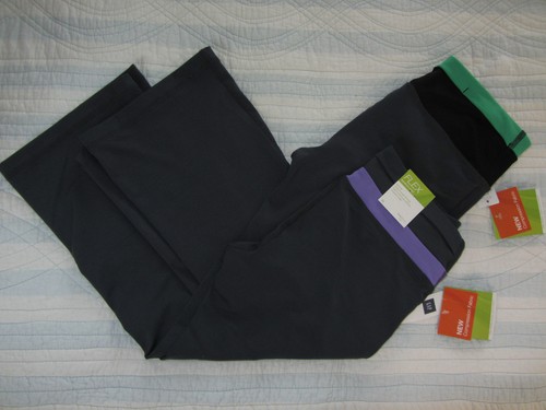 NWT GAP BODY Women XS Flex Bootcut 