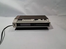 Vintage GE General Electric Digital Alarm Clock Radio Model Working 7-4634 H37