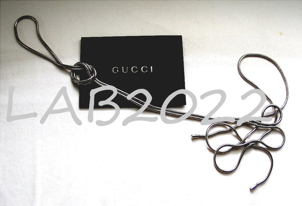 FW1996 GUCCI by Tom Ford metal pendant