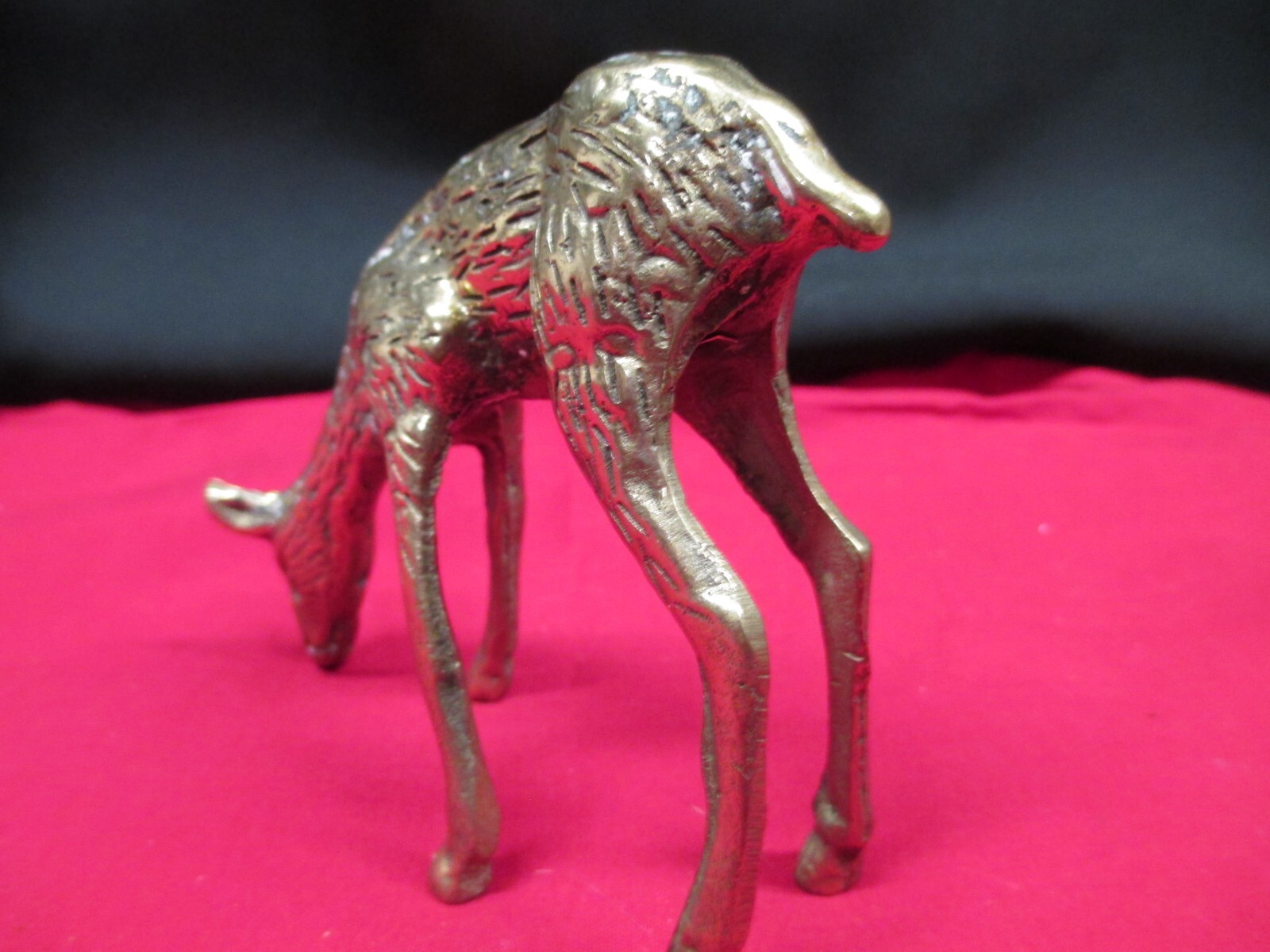 Vintage Very Nice Mid Century 70s Solid Brass Deer Doe Figurine Grazing