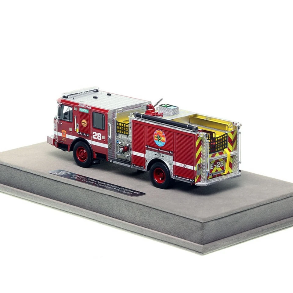 火灾复制品 1/50 型号波士顿 FD 2017 电子台风 28 牙买加普通 FR036-28 — 第 4/4 张图片