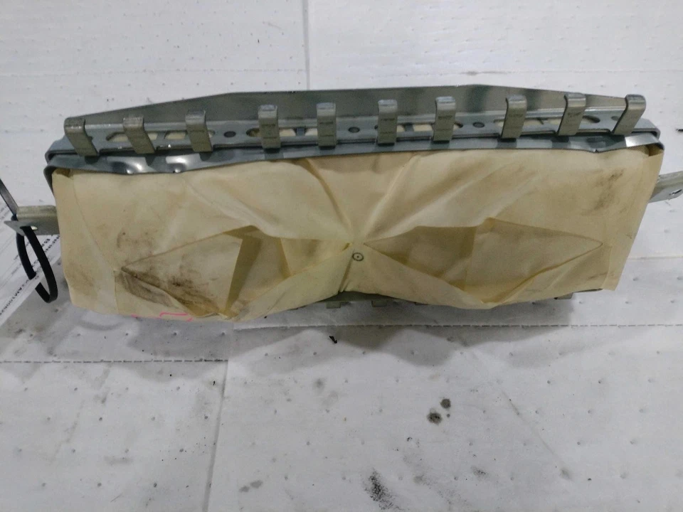 2010 INFINITI G37 Blue Right Instrument Panel Air Bag 95031 Used 160K Miles - Image 4 of 4