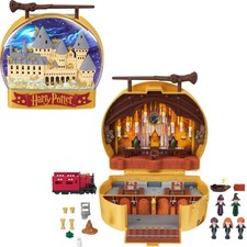 Polly Pocket Collector Playset, Harry Potter Compact w/ 5 Dolls 11 Accessories