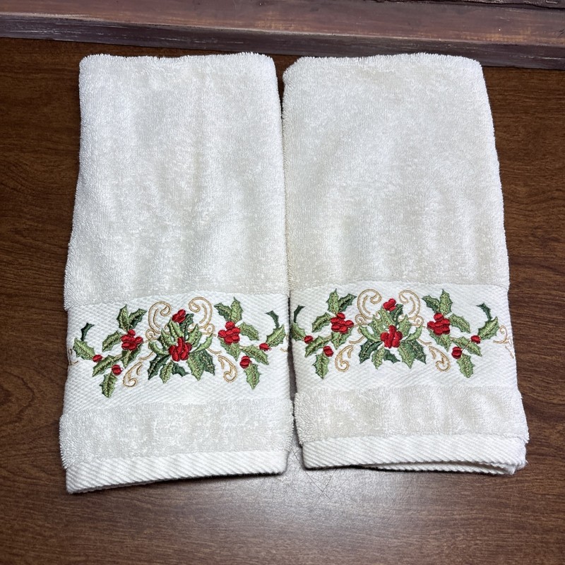 BALSAM & FUR TRADING CO SET OF 2  HAND TOWELS EMBROIDERED RED WHITE GREEN