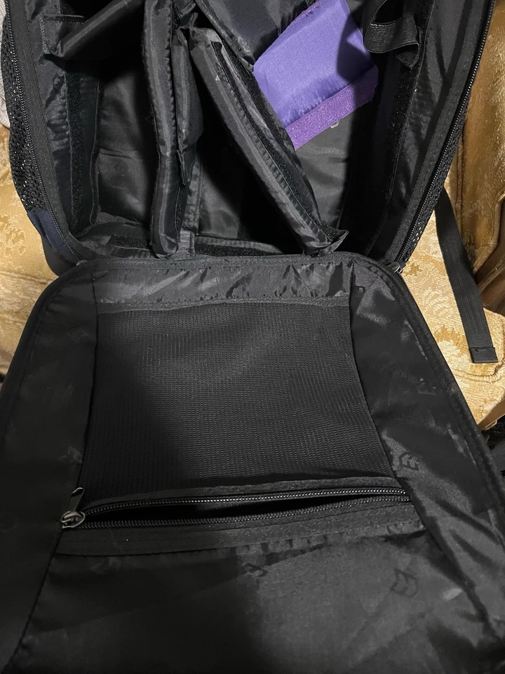 Evecase Shell DSLR Camera Bag Size 20Lx13Wx7D Hard Case Divider Backpack - Image 3 of 4