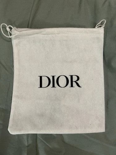 Sac à poussière portefeuille blanc Christian Dior 8” X 9”