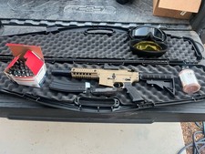 CO2 Full Auto Airsoft Rifle Tan/Black w Red Dot Sight, Magazine, Safety Goggles