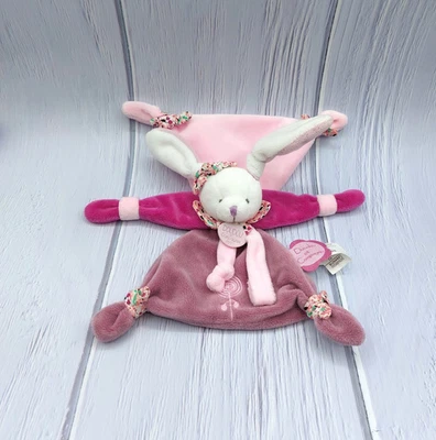 Doudou plat Cerise le lapin rose violet mauve Doudou et Compagnie DC2701 fleurs - Photo 1/3