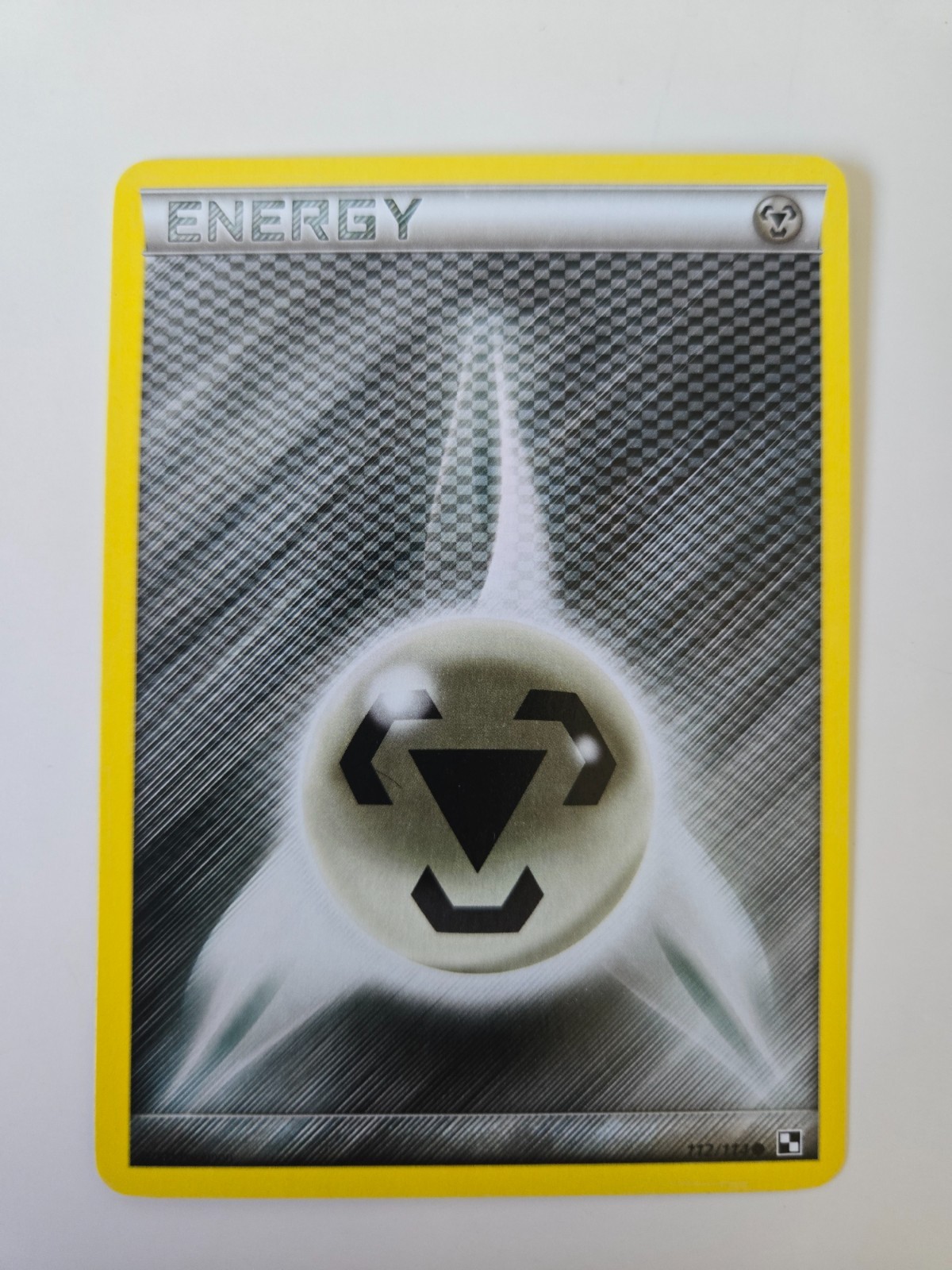 Pokemon Metal Energy 112/114 - Black And White