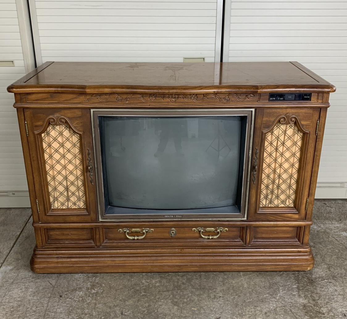 Zenith TV SB2777P 1985 Advanced System 3 Color Television Built in