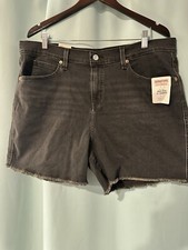 Levi Strauss Size 28 Signature Women's Plus Heritage 5-Inch Fray Hem Shorts