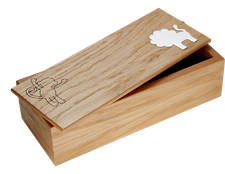 CARRS - Sterling Silver and Oak Keepsake Box Safari / Lion Design