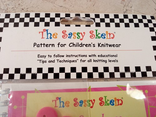 The Sassy Skein Sundress Children's Knitwear #1005 18m - 4T Buttons Needle NEW - Picture 3 of 7