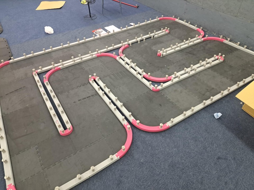 MISSING PCS RCP-Tracks Mini-Z 30cm Mini-96 Kit Track (12x9ft) [RRKSETR ...