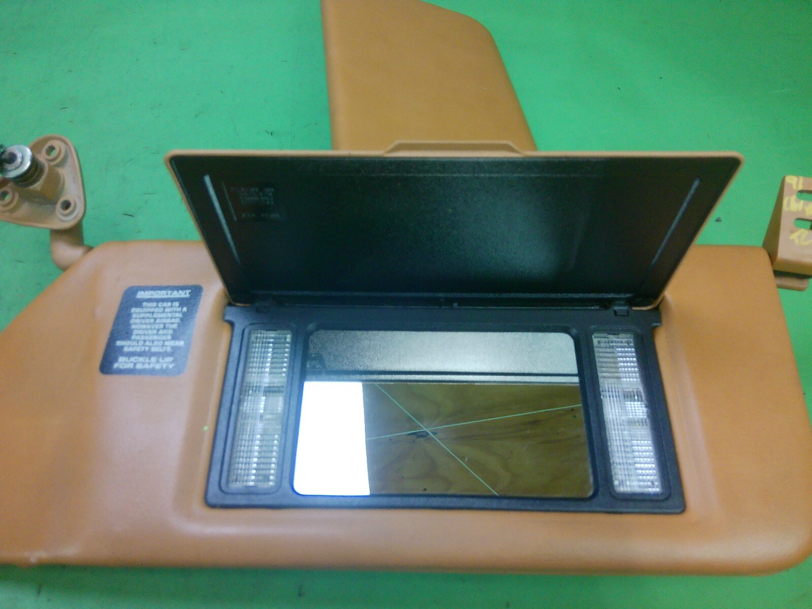 1991 CHRYSLER TC MASERATI INTERIOR SUN VISOR PAIR LEFT RIGHT SUNVISOR GINGER OEM
