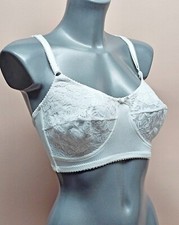 Wireless Bra 46C Classic White Floral Lace Natural Shape  Support UK Made BR10