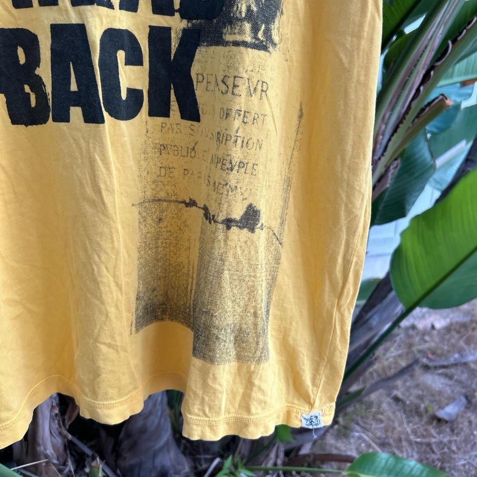 Camiseta gráfica Juicy Couture vintage de los años 2000 XL amarilla Got My Head Back Foto 3 de 4