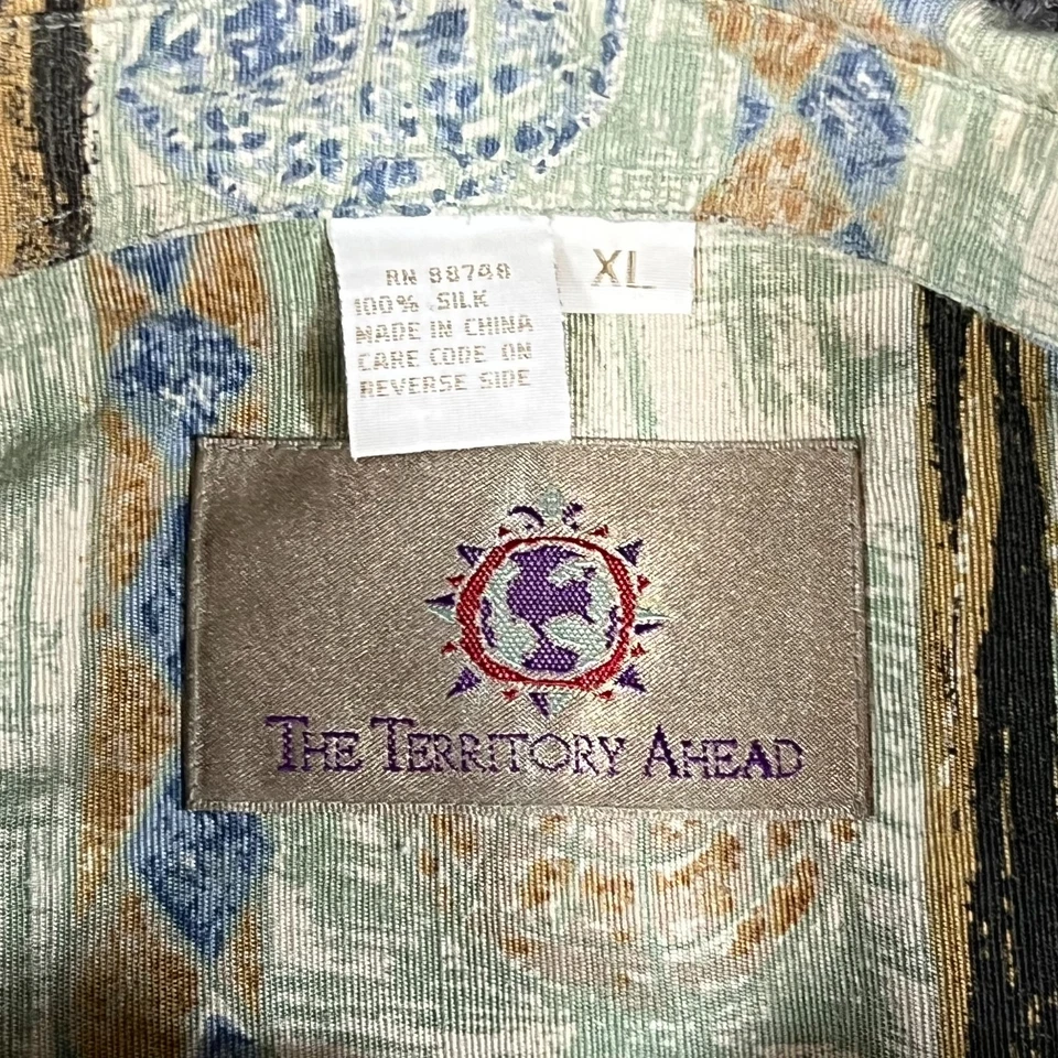 The Territory Ahead Men's 100% SILK Southwestern Button Up Shirt | SS | Size XL - Image 2 of 4