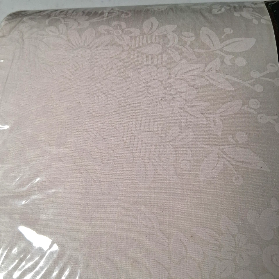 Vintage Luxury Dreams Queen Sheet Set White Floral Brocade Percale NOS READ - Image 3 of 4