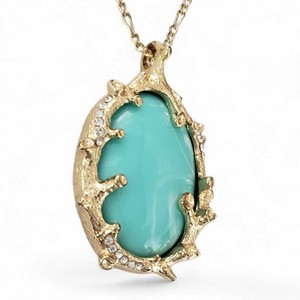 Authentic Lilly Pulitzer Coraline Coral Reef Motif Crystal Stones Gold Plated 30" Necklace