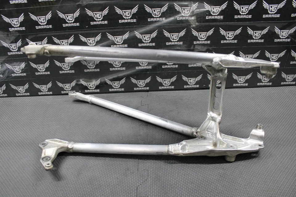 2013 HONDA 11-13 CRF250R 2011 2012 CRF450R OEM REAR BACK SUB FRAME SUBFRAME GOOD - Image 4 of 4